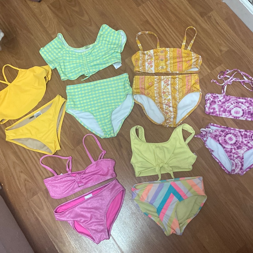 Girls Bathing suits - Lot of 6 - size 8 / medium